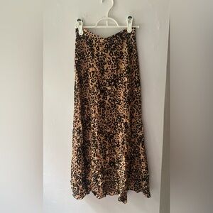 Aritzia skirt